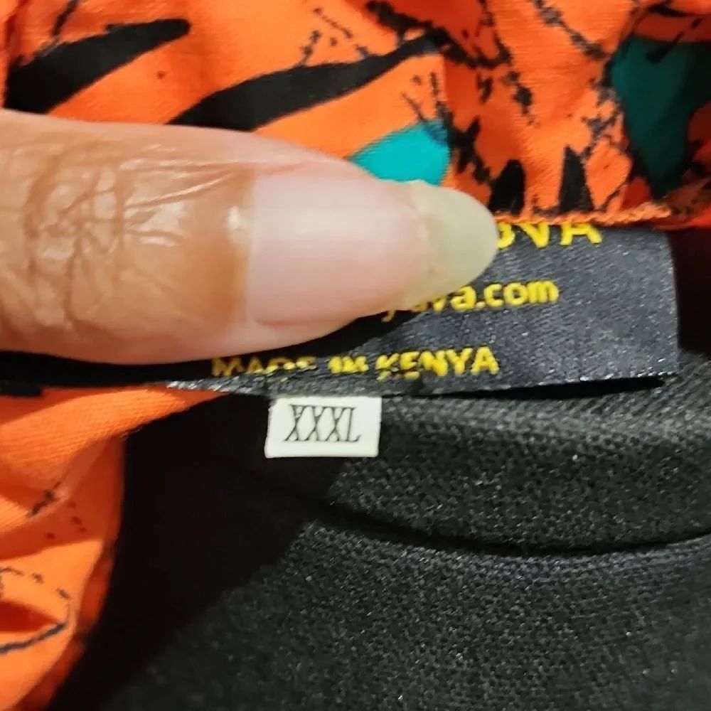 Vibrant Orange Patterned Robe - Picture 4 of 9